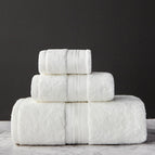 White / Three piece towel set